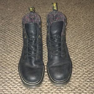 Doc martens women’s size 9